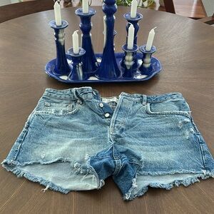 Free People distressed denim shorts Size 32